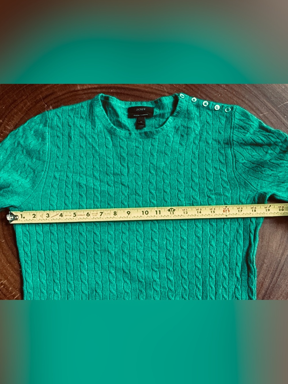 J. Crew Green Women's M 100% Italian Cashmere Cable Knit Button-Shoulder Sweater - Picture 7 of 8